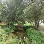 A Casa Dos Parladoiros Mos