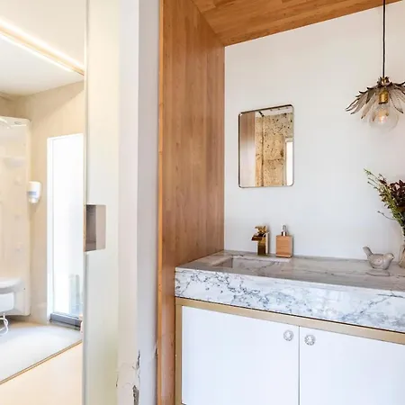 Nyaraló A Casa Dos Parladoiros *