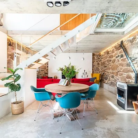 A Casa Dos Parladoiros