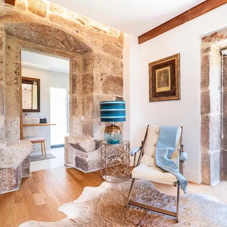 Nyaraló A Casa Dos Parladoiros *