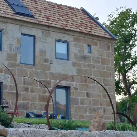 A Casa Dos Parladoiros Holiday home *