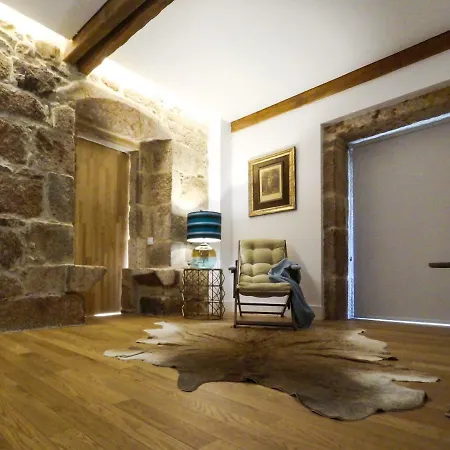 A Casa Dos Parladoiros Feriehus