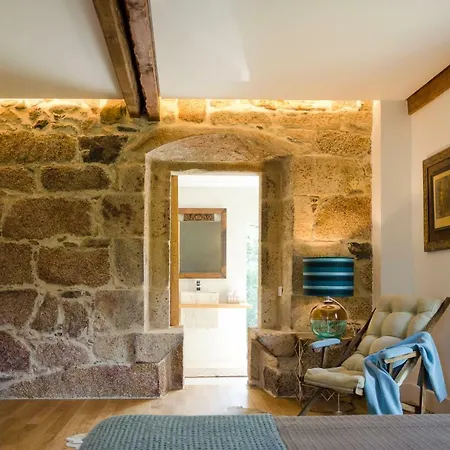 Nyaraló A Casa Dos Parladoiros Mos