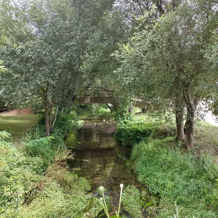 A Casa Dos Parladoiros Mos