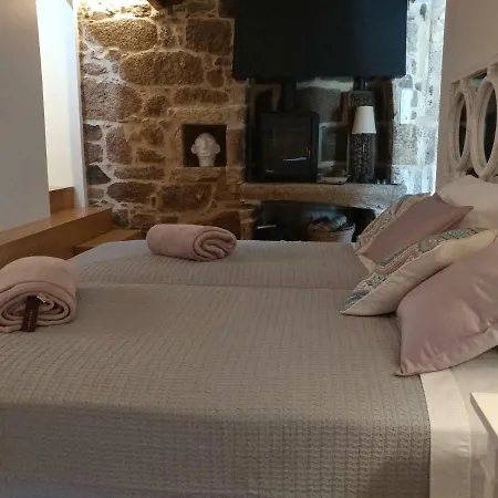 A Casa Dos Parladoiros * Mos
