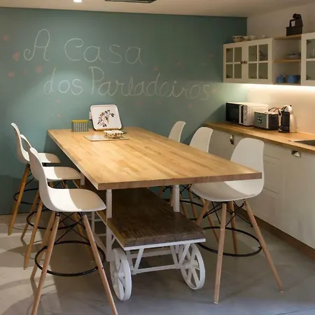 Nyaraló A Casa Dos Parladoiros *